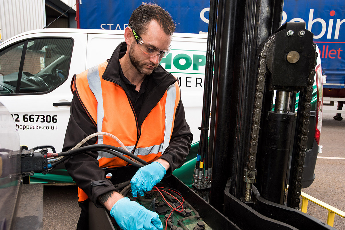 forklift batteries