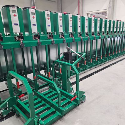 Effizienter Batteriewechsel mit maßgeschneiderter Ladestation