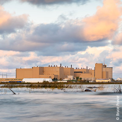 grid | Xtreme VR in Canada´s largest nuclear power plant